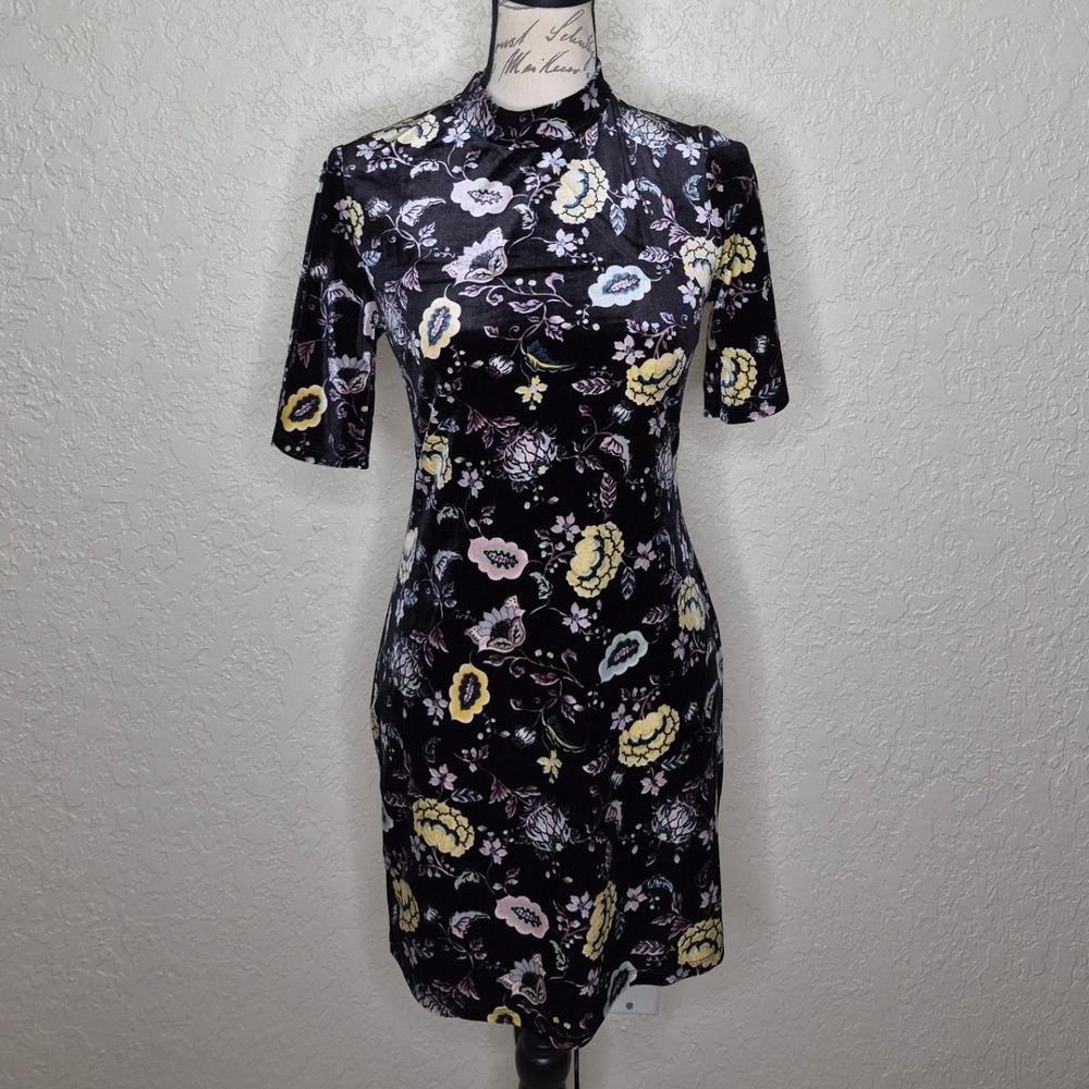 Current Project Black Floral Velvet Mock Neck Keyhole Back Mini Dress S